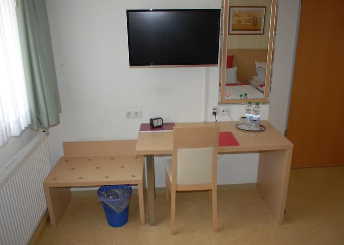 Brinkmeier Hotell 3*